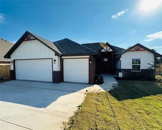 Sold home at 2804 Summit Hollow Circle