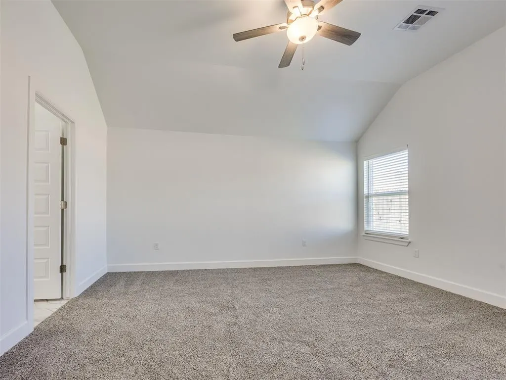 Photo 12 — 2917 Kingswood Drive, Norman, OK 73071