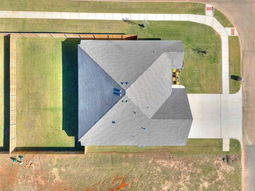 Photo 34 — 2917 Kingswood Drive, Norman, OK 73071