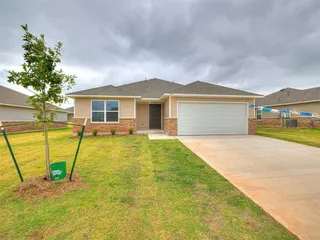Sold home at 929 S Buffalo Lane