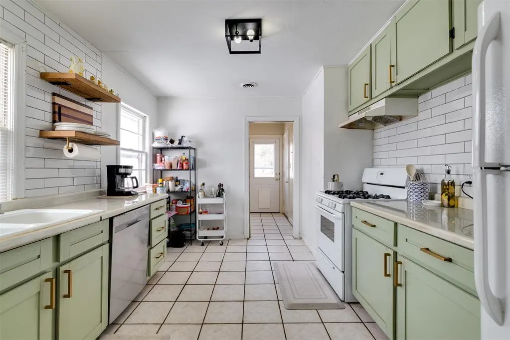 Photo 13 — 902 S McFarland Street, Stillwater, OK 74074
