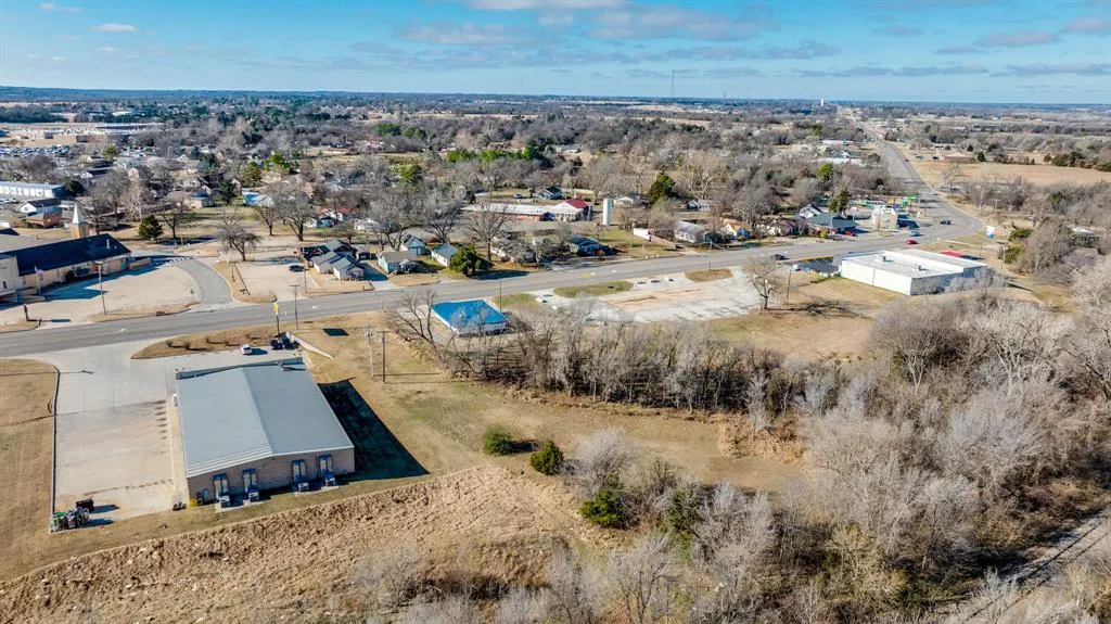 Photo 15 — 2220 Church Avenue, Harrah, OK 73045