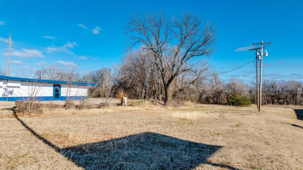 Photo 17 — 2220 Church Avenue, Harrah, OK 73045