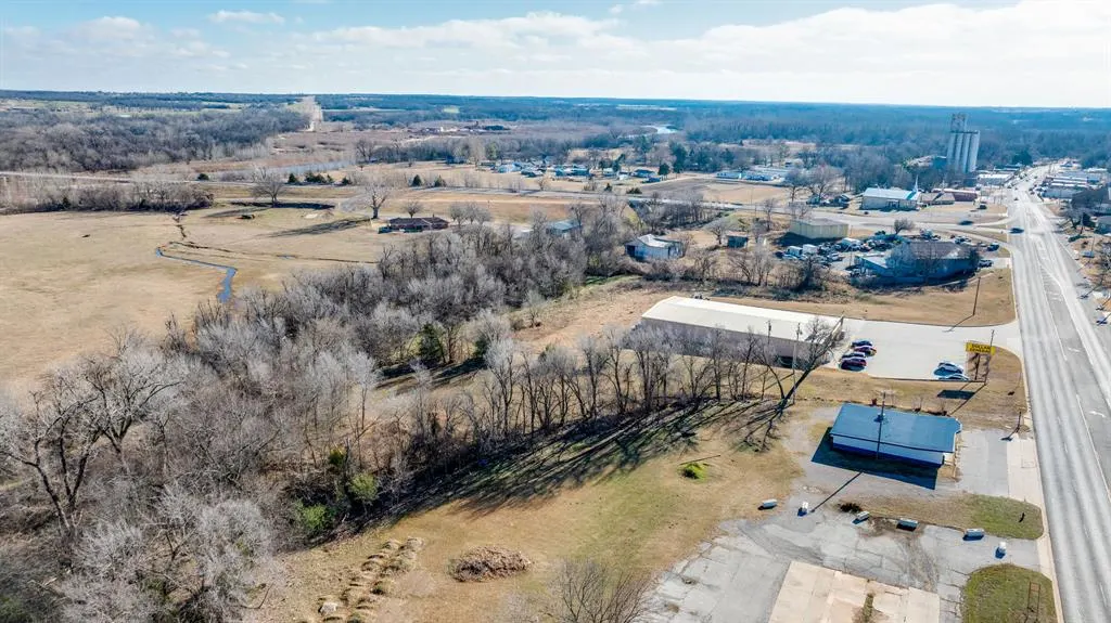 Photo 21 — 2220 Church Avenue, Harrah, OK 73045