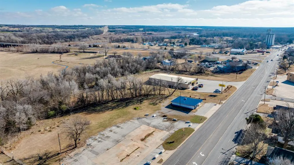 Photo 23 — 2220 Church Avenue, Harrah, OK 73045