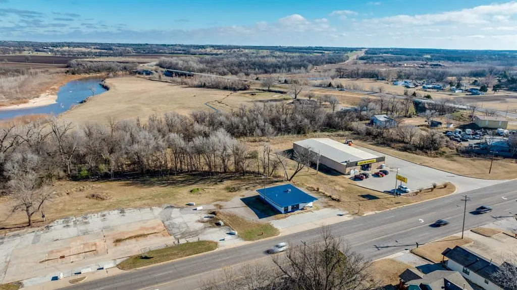 Photo 24 — 2220 Church Avenue, Harrah, OK 73045
