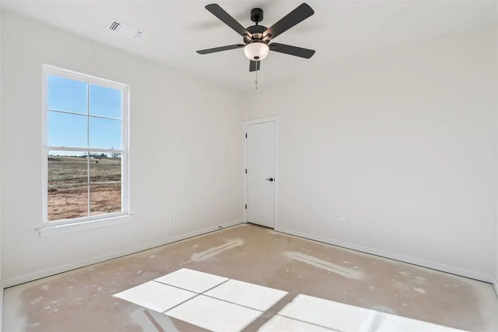 Photo 42 — 921 Meadow Park Road, Guthrie, OK 73044