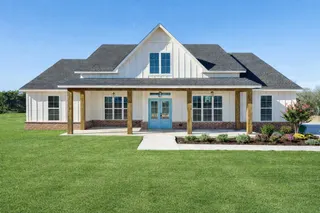 Sold home at 921 Meadow Park Road