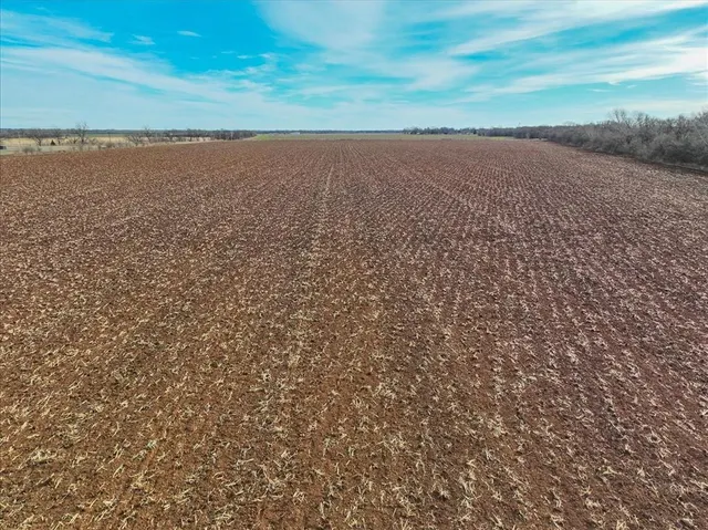 Photo 3 — Hatfield Road, Maysville, OK 73057