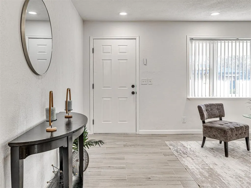 Photo 3 — 3001 NW 48th Street, Oklahoma City, OK 73112