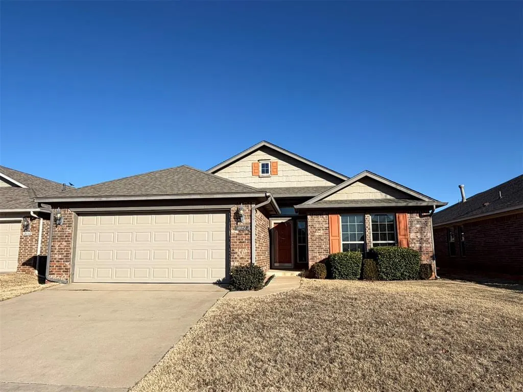 Front exterior — 19128 Espada Drive, Edmond, OK 73012