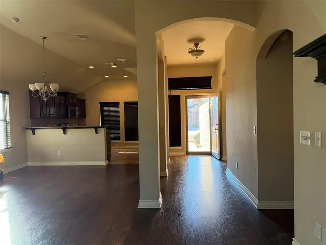 Photo 3 — 19128 Espada Drive, Edmond, OK 73012