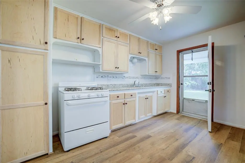 Photo 9 — 714 E Oliver Street, Norman, OK 73071