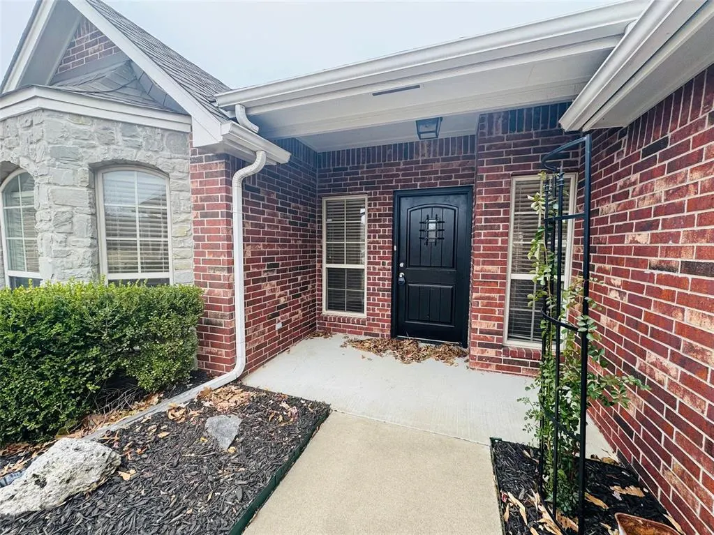 Photo 3 — 9206 N 95th East Place, Owasso, OK 74055