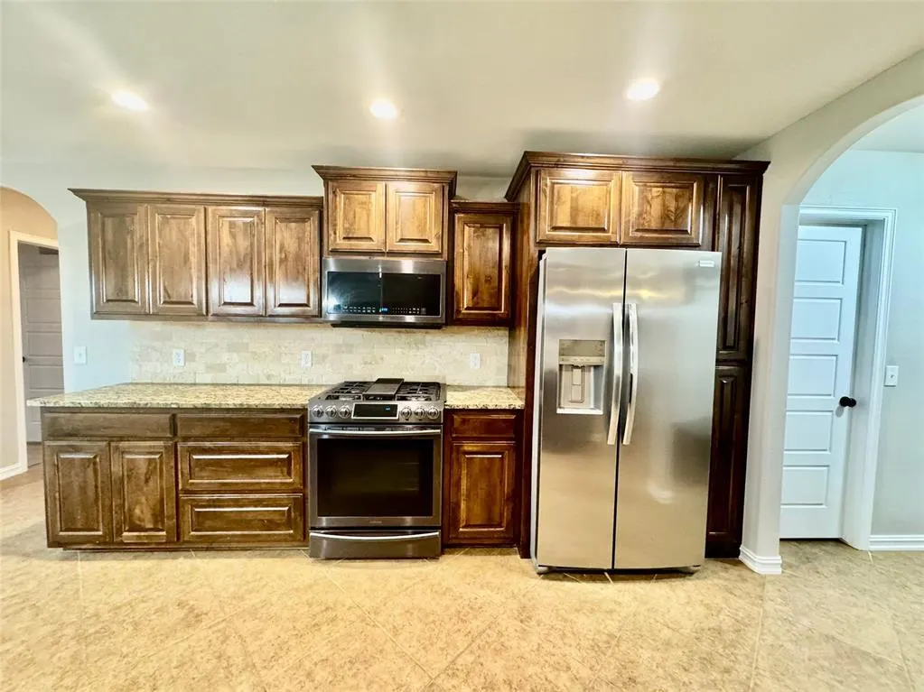 Photo 12 — 9206 N 95th East Place, Owasso, OK 74055