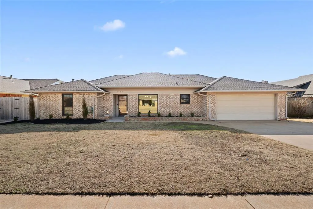 Front exterior — 1424 Pickford Lane, Oklahoma City, OK 73159