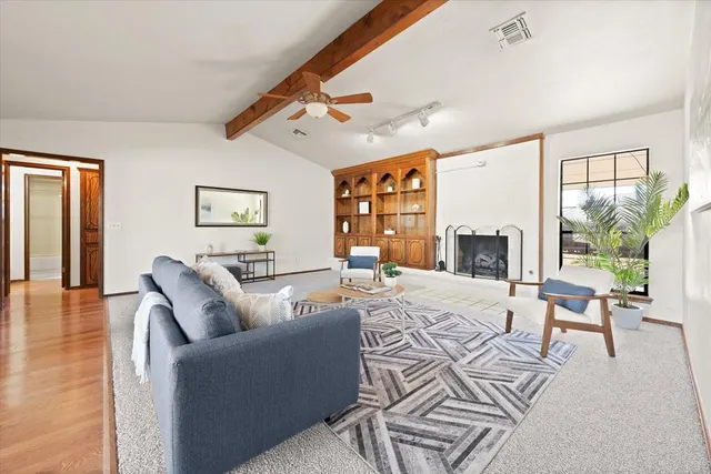 Photo 6 — 1424 Pickford Lane, Oklahoma City, OK 73159