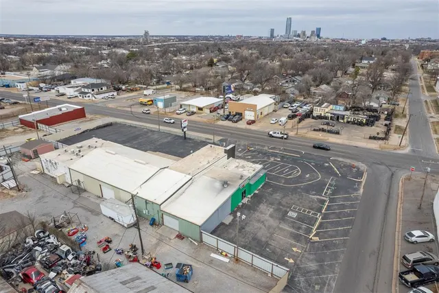 Photo 3 — 424 SE 29th Street, Oklahoma City, OK 73129