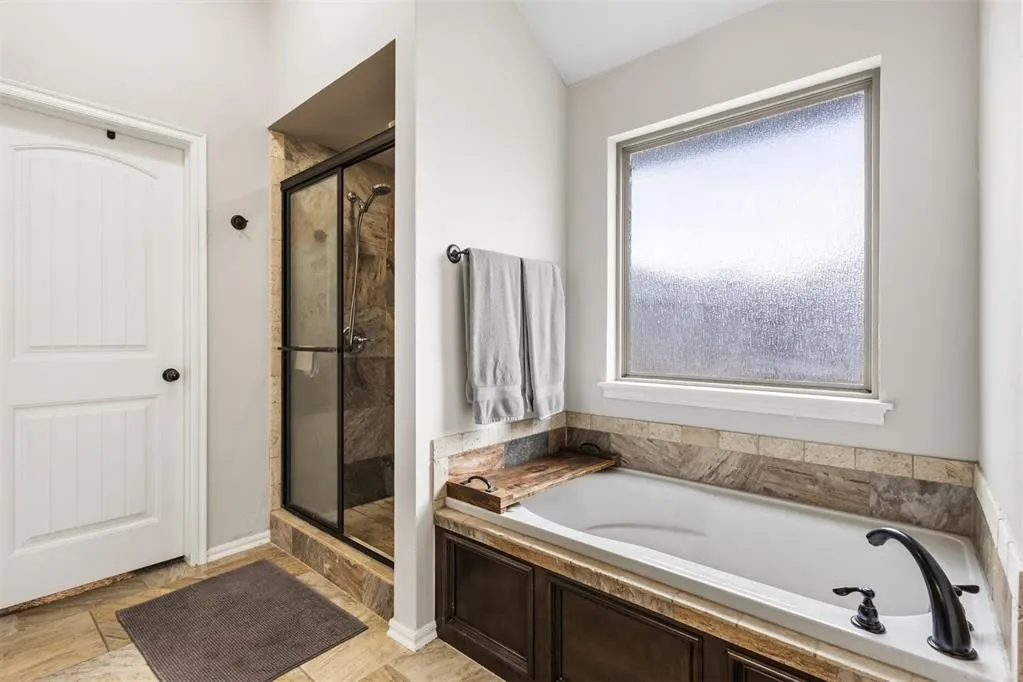 Photo 16 — 14101 Drakes Way, Yukon, OK 73099