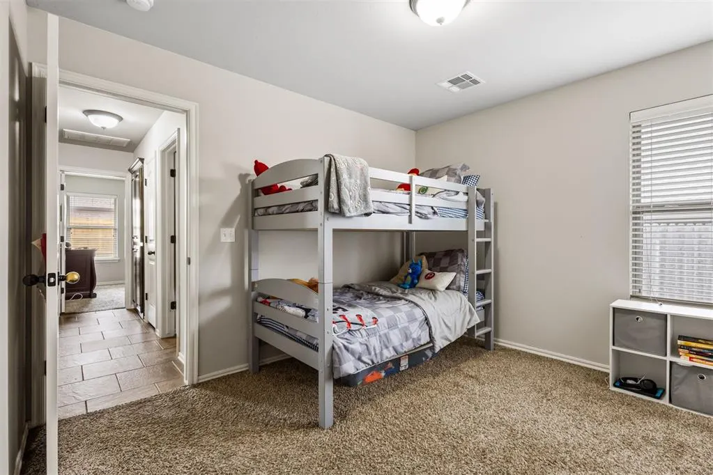 Photo 18 — 14101 Drakes Way, Yukon, OK 73099