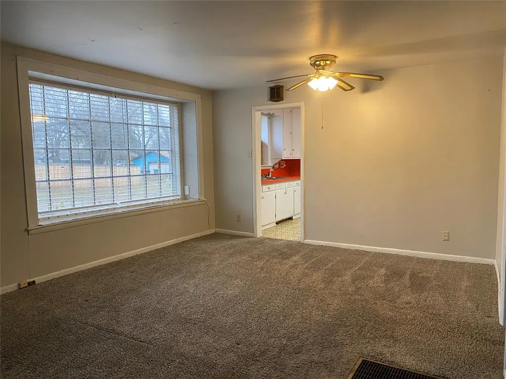 Photo 2 — 221 N Pesotum Avenue, Shawnee, OK 74801