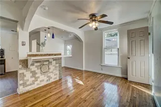 Sold home at 903 N McKinley Avenue