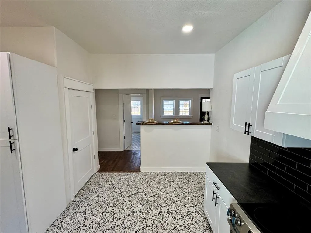 Photo 8 — 728 S 13th Street, Chickasha, OK 73018