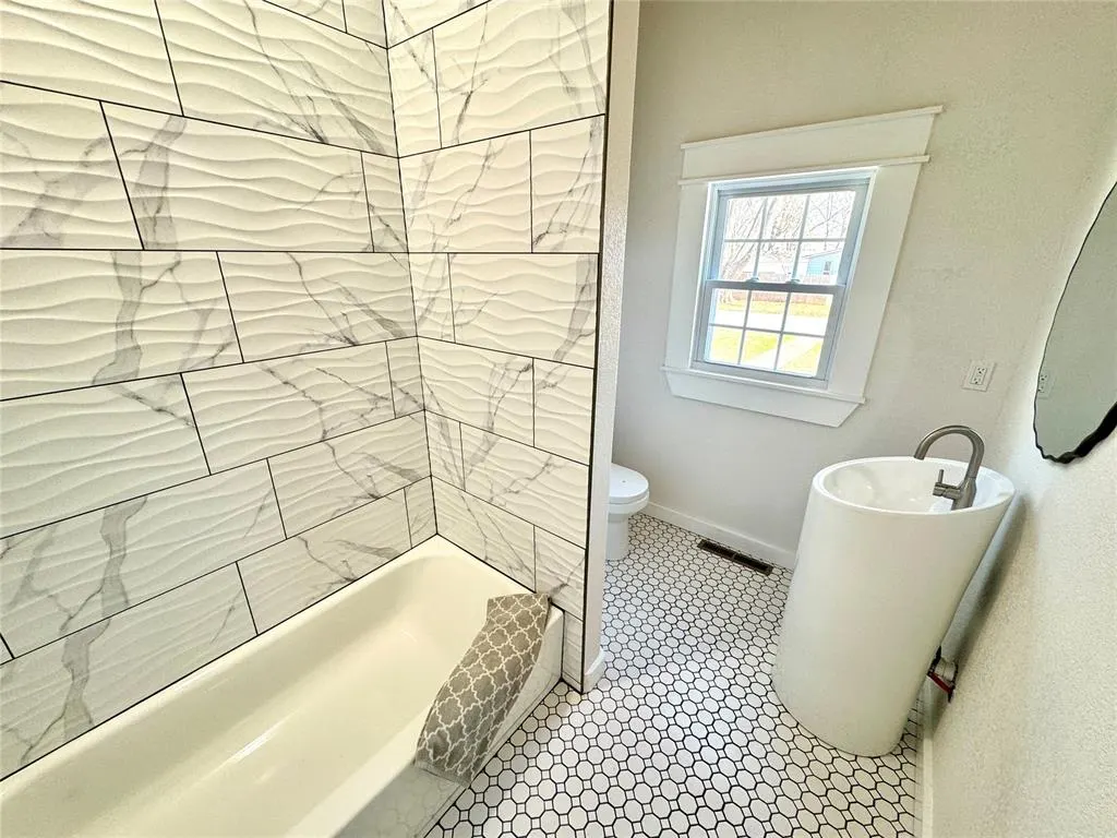 Photo 31 — 728 S 13th Street, Chickasha, OK 73018
