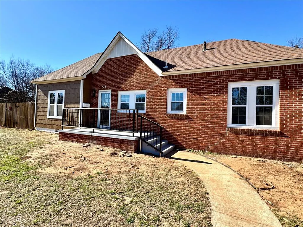 Photo 39 — 728 S 13th Street, Chickasha, OK 73018