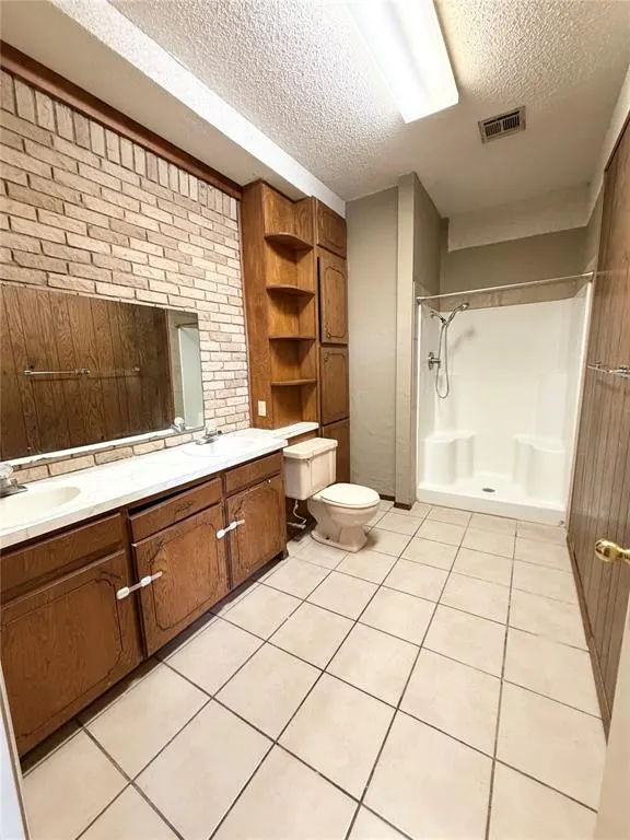 Photo 11 — 521 E Warren Road, Blair, OK 73526
