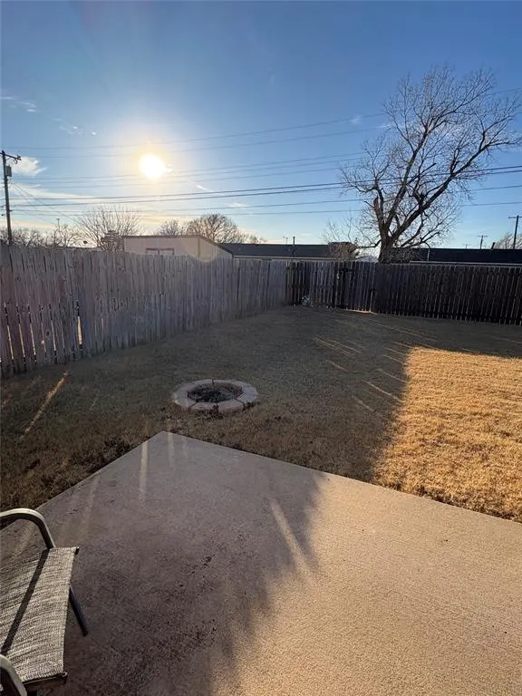 Photo 17 — 1605 Sommerset Place, Altus, OK 73521