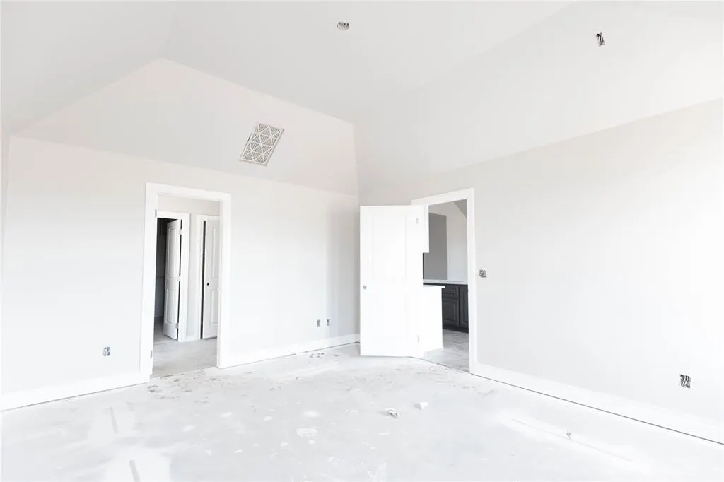 Photo 5 — 12508 SW 31st Street, Yukon, OK 73099