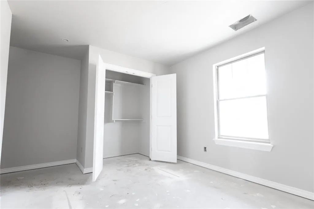 Photo 11 — 12508 SW 31st Street, Yukon, OK 73099