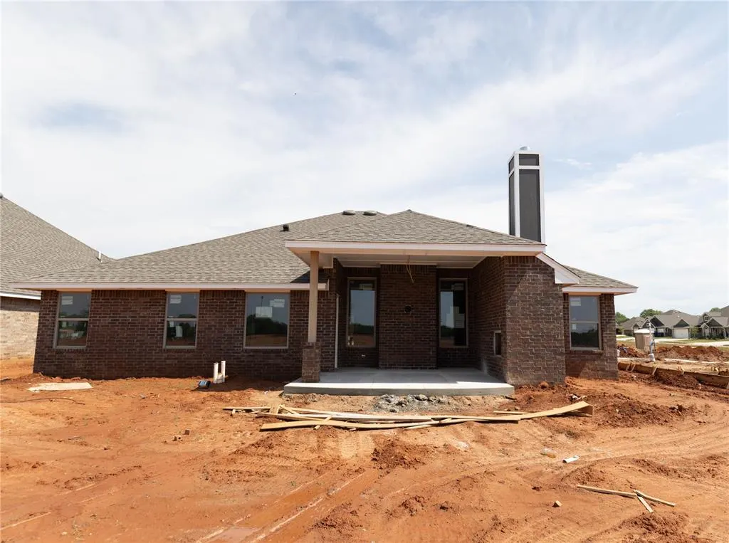 Photo 17 — 12508 SW 31st Street, Yukon, OK 73099