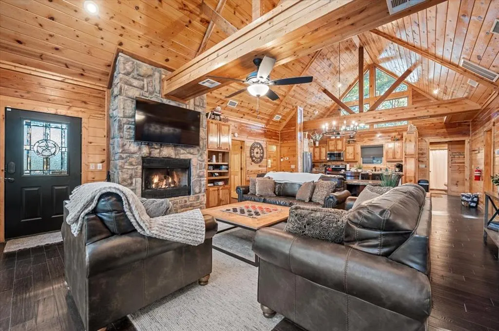 Photo 3 — 134 Willow Bend Road, Broken Bow, OK 74728