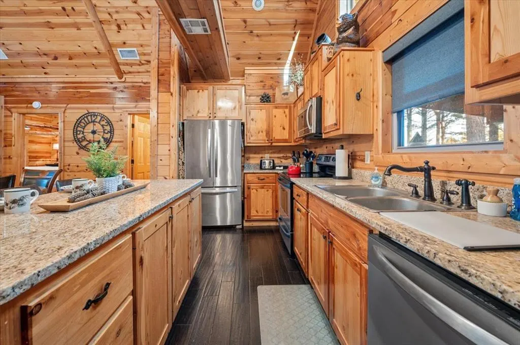 Photo 7 — 134 Willow Bend Road, Broken Bow, OK 74728