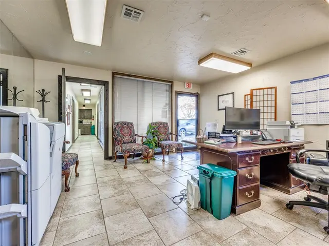 Photo 5 — 6400 N Santa Fe Avenue B & C, Oklahoma City, OK 73116