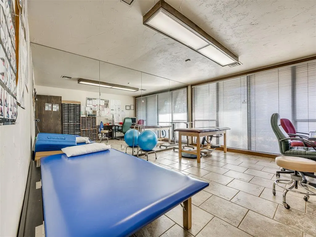 Photo 9 — 6400 N Santa Fe Avenue B & C, Oklahoma City, OK 73116