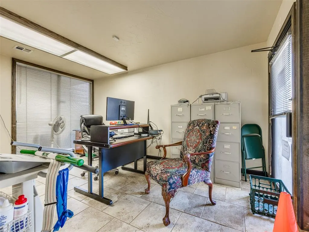 Photo 10 — 6400 N Santa Fe Avenue B & C, Oklahoma City, OK 73116