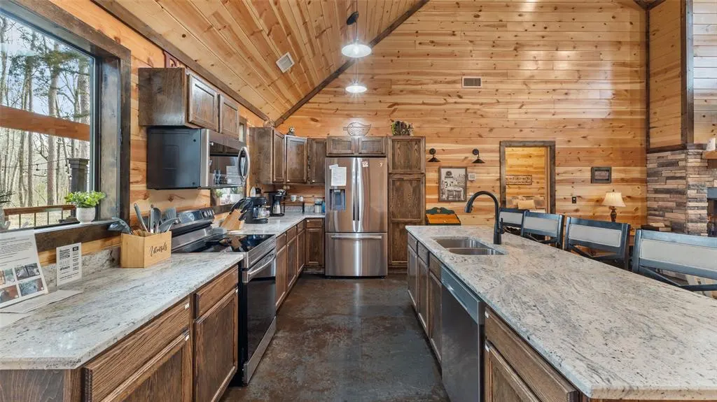 Photo 12 — 136 Preserve Way, Broken Bow, OK 74728