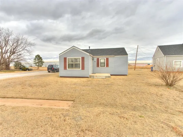 Photo 5 — 95 W Railroad Avenue, Okarche, OK 73762