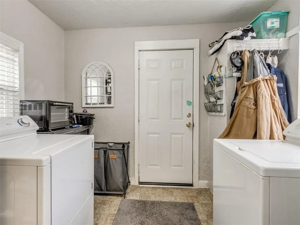 Photo 27 — 95 W Railroad Avenue, Okarche, OK 73762