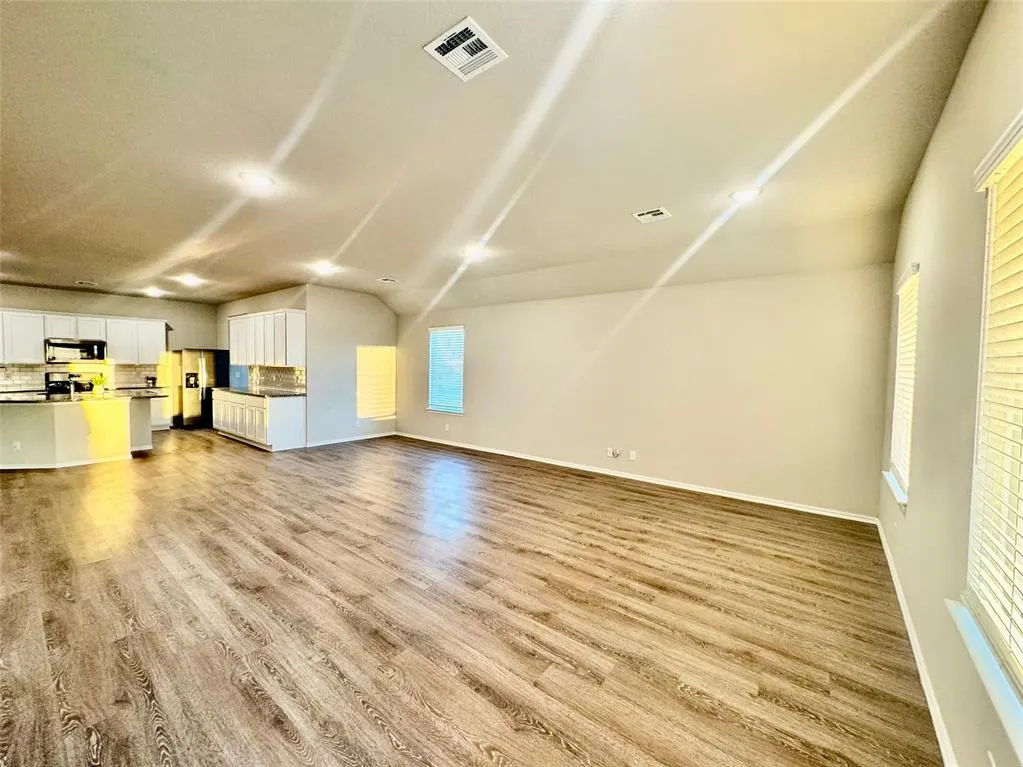 Photo 13 — 11424 S 282nd East Avenue, Coweta, OK 74429