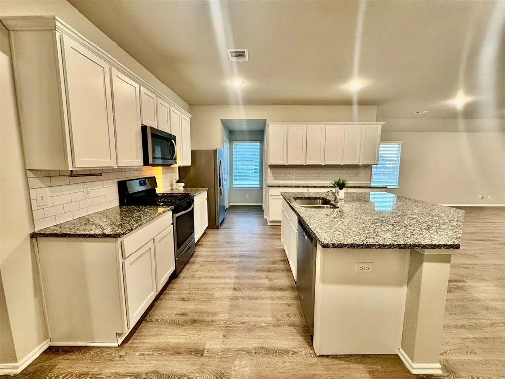 Photo 10 — 11424 S 282nd East Avenue, Coweta, OK 74429