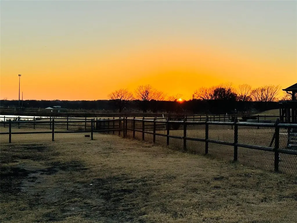 Photo 39 — 11424 S 282nd East Avenue, Coweta, OK 74429