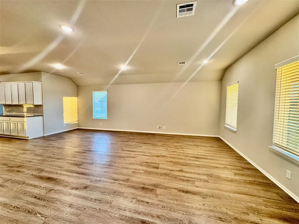 Photo 18 — 11424 S 282nd East Avenue, Coweta, OK 74429