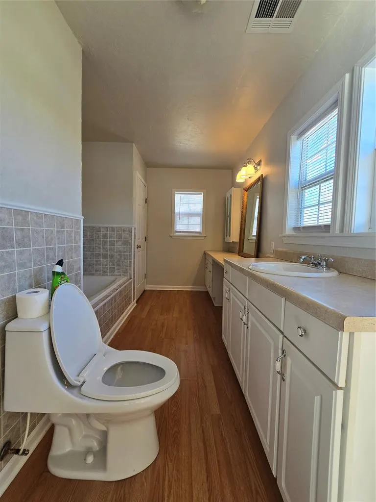 Photo 35 — 201 S Dixon Avenue, Shawnee, OK 74801