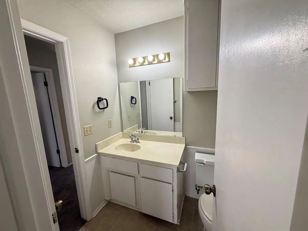 Photo 17 — 242 Barrett Place, Edmond, OK 73003