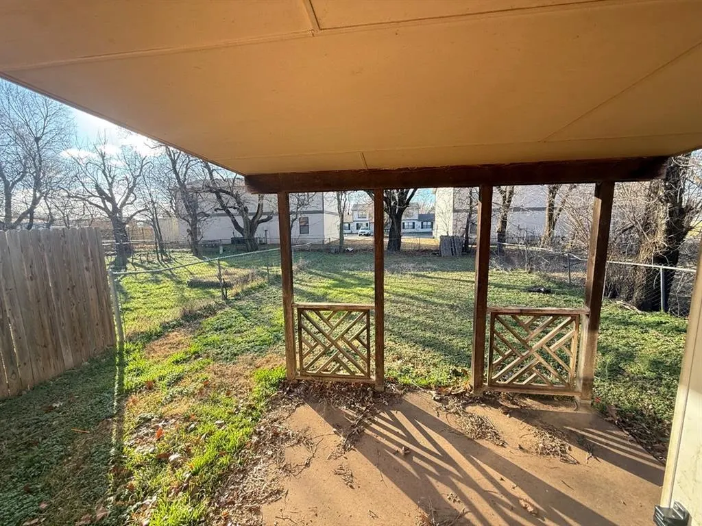 Photo 19 — 242 Barrett Place, Edmond, OK 73003