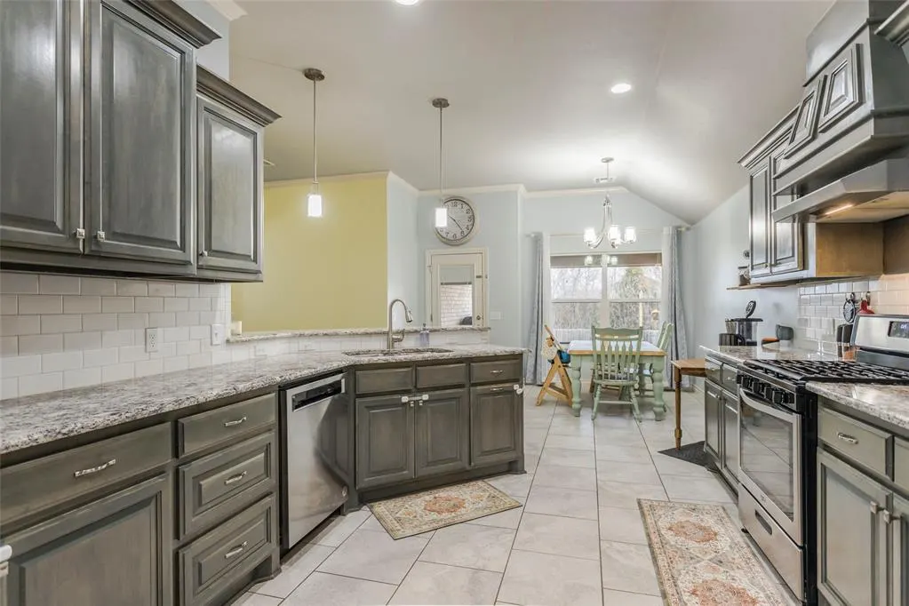 Photo 7 — 7252 NW 145th Street, Oklahoma City, OK 73142